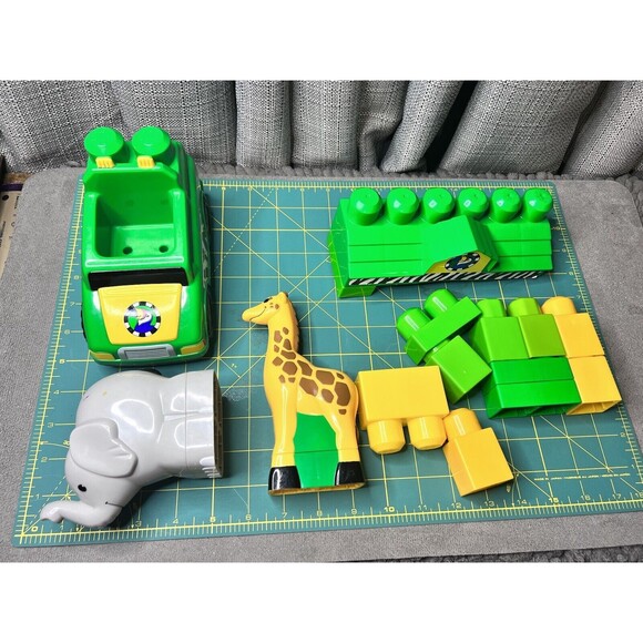 Mega Bloks First Builders Truck Replacement Figures Animals Zoo Safari Lot - Picture 12 of 12